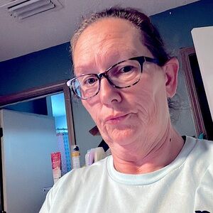 Meet your Posher, Wendi